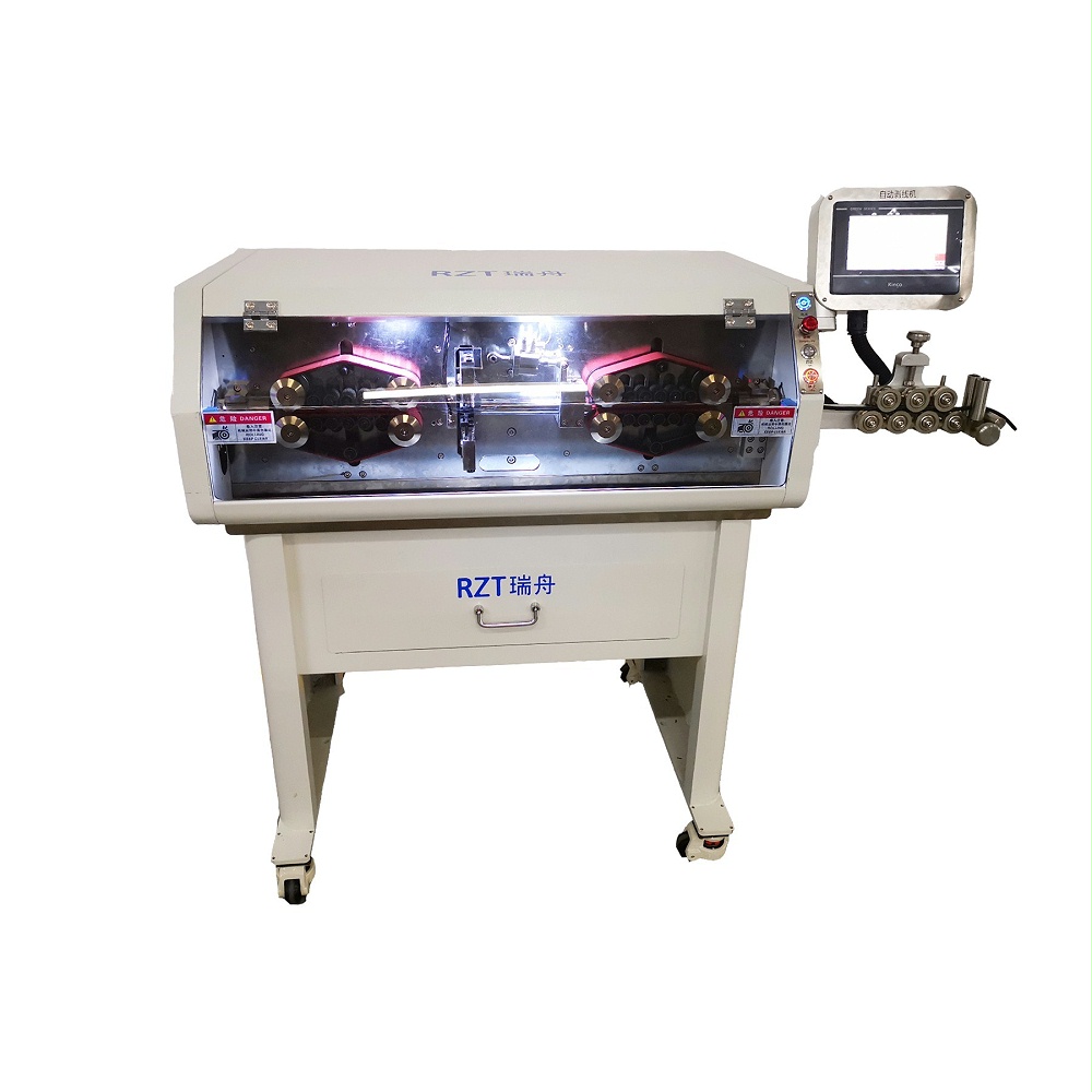 70mm2全數(shù)字智能大平方剝線機(jī) 70mm2全數(shù)字智能大平方剝線機(jī)