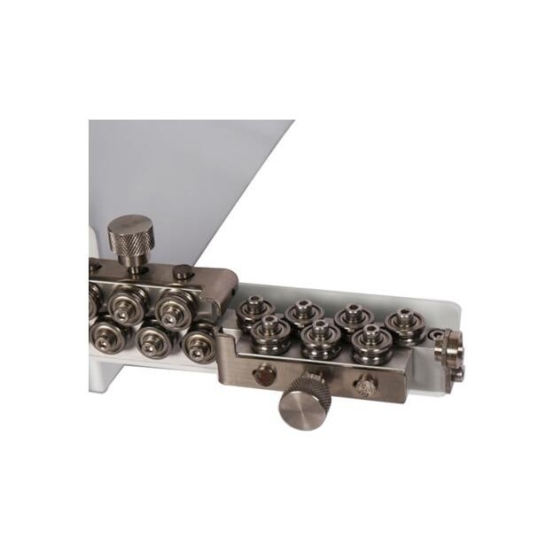 全數(shù)字智能剝線機(jī) 全數(shù)字智能剝線機(jī)